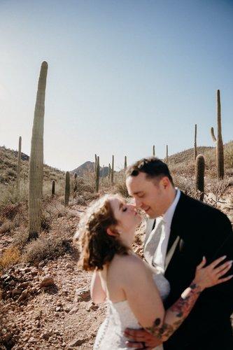 mobile - carousel-hero-element image-7