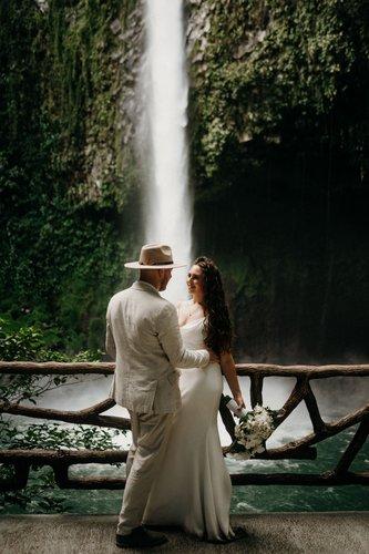 mobile - carousel-hero-element image-4