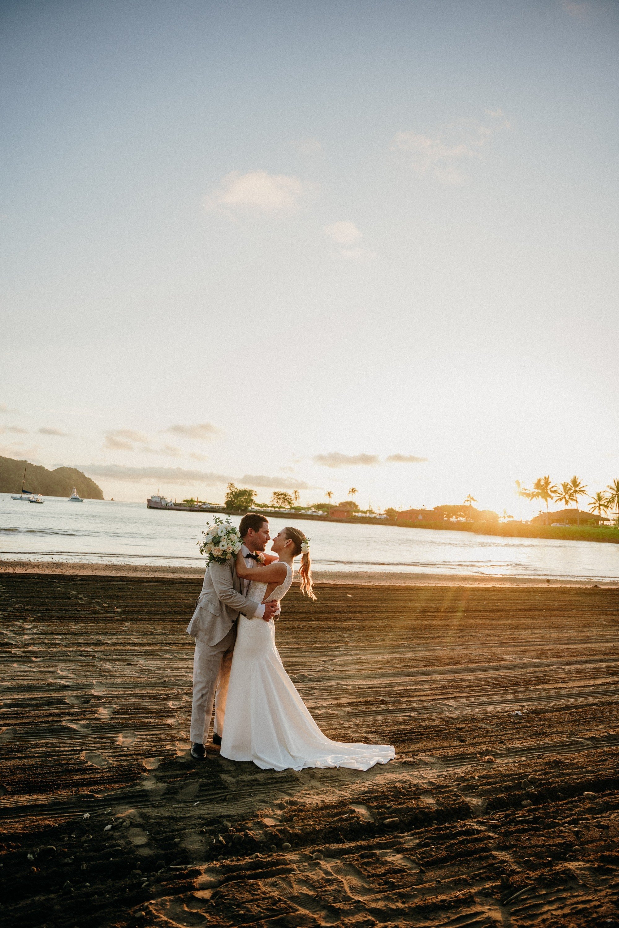 carousel-hero-element image-2