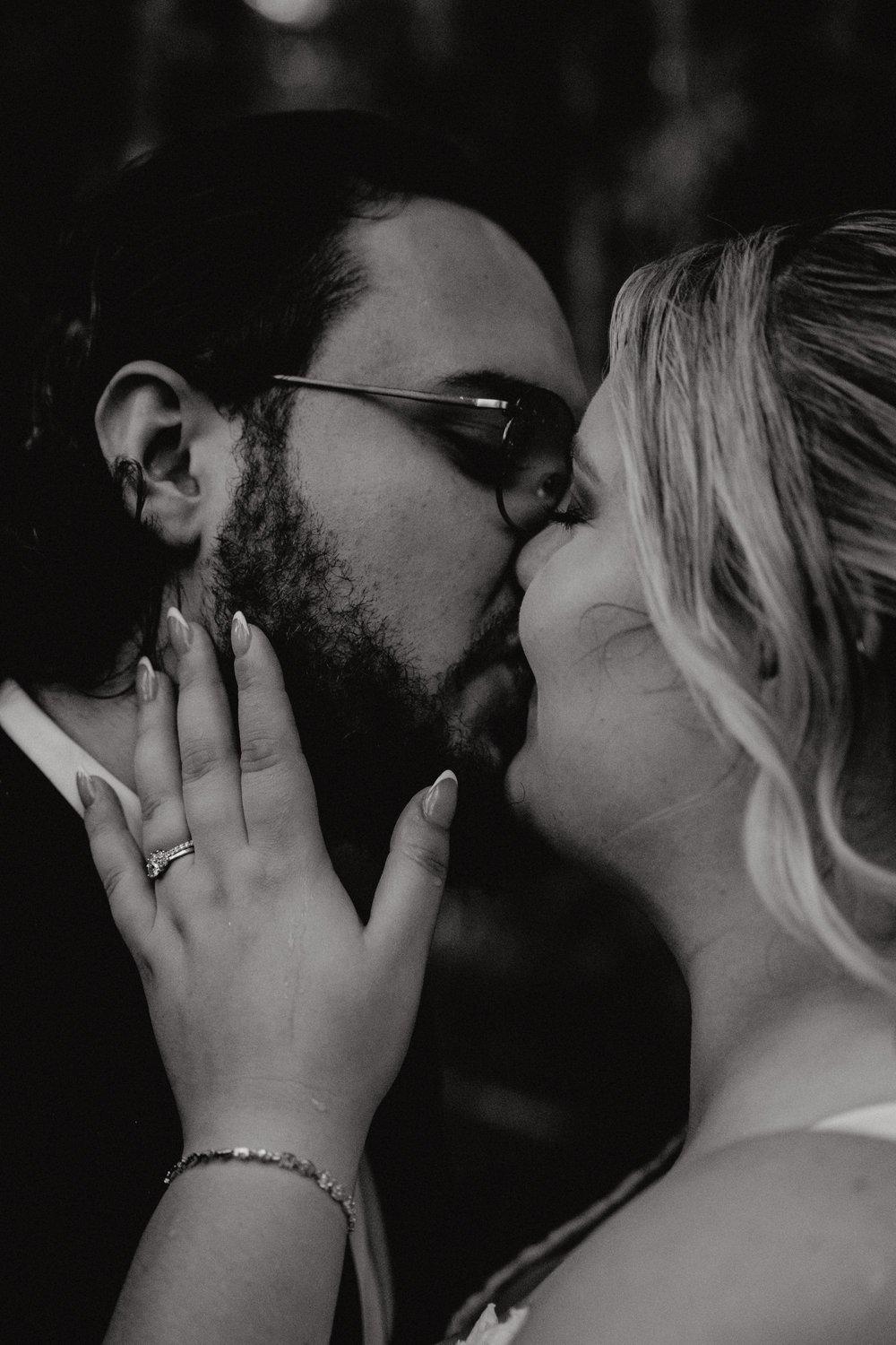 carousel-hero-element image-4